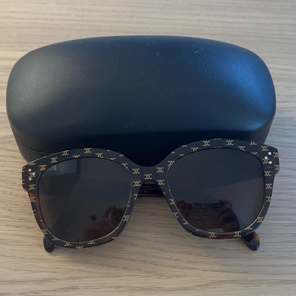 Celine CL401671 Triomphe Sunglasses